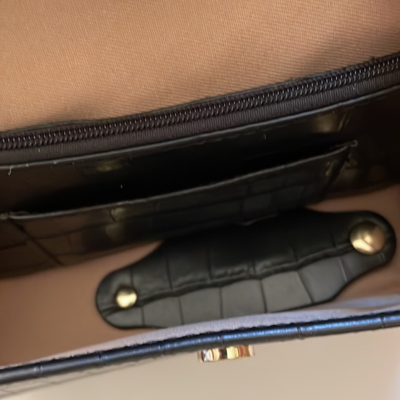 London Fog Flap Wallet/Sunglasses Case - Picture 5 of 6